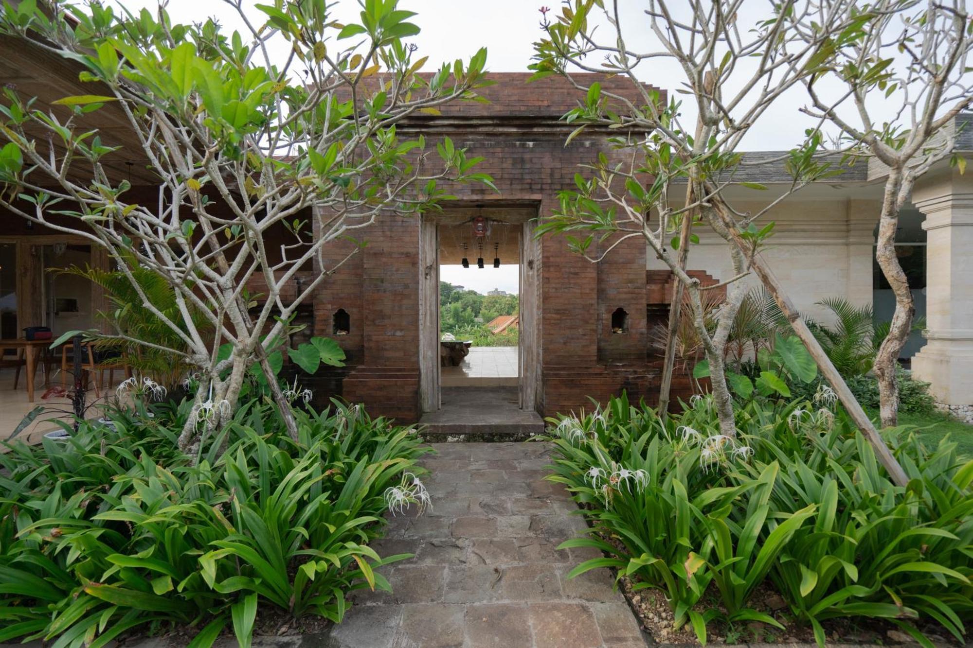 Agaru Villa Uluwatu By The Lavana Екстериор снимка